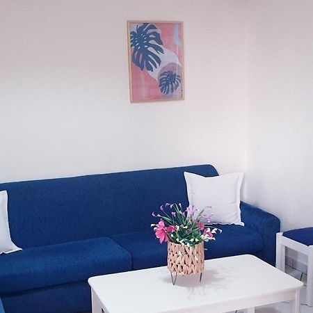Evelyn Home Liménasz Kültér fotó